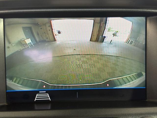 Photo of 2022 Summit White Chevrolet Colorado