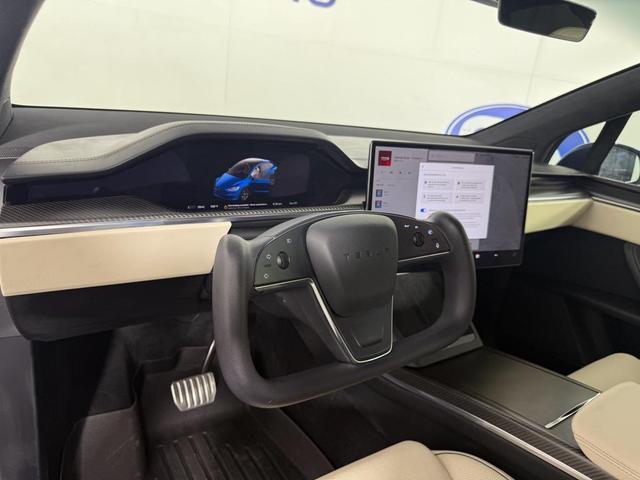 Photo of 2022 Deep Blue Metallic Tesla Model X