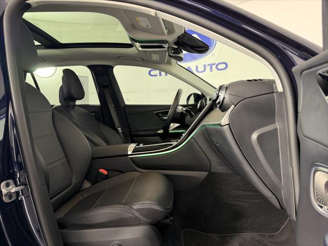 Photo of 2023 Black Mercedes-Benz GLC 300