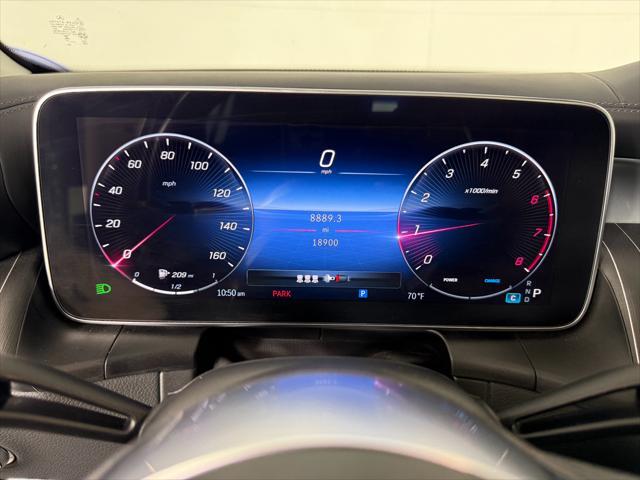 Photo of 2023 Black Mercedes-Benz GLC 300