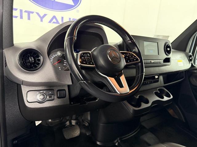 Photo of 2022 Blue Grey Mercedes-Benz Sprinter 2500