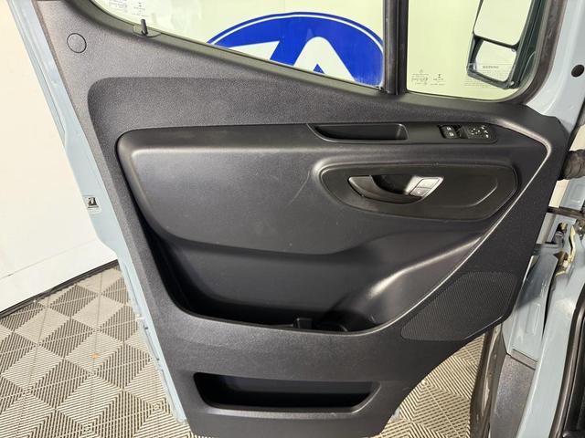Photo of 2022 Blue Grey Mercedes-Benz Sprinter 2500