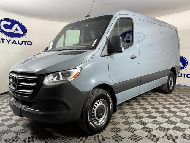 Photo of 2022 Blue Grey Mercedes-Benz Sprinter 2500