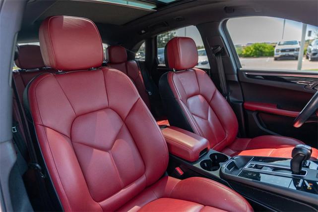 Photo of 2023 Black Porsche Macan