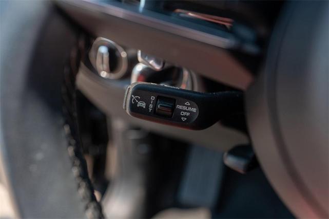 Photo of 2023 Black Porsche Macan