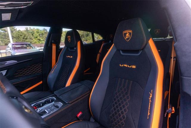Photo of 2024 Arancio Borealis Metallic Lamborghini Urus