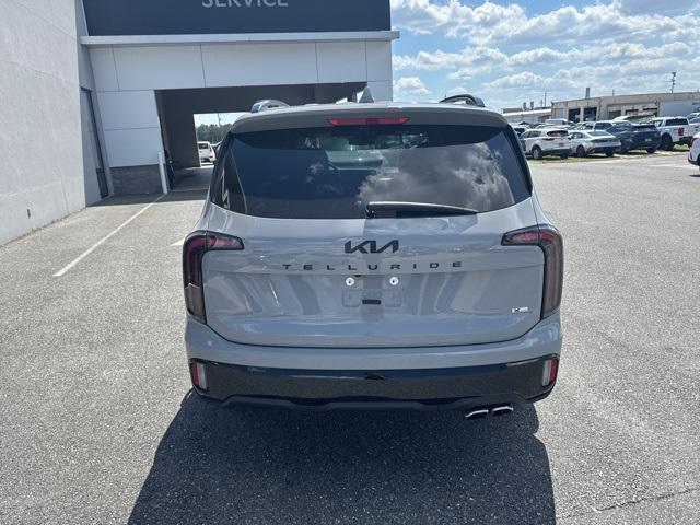 Photo of 2025 Wolf Gray Kia Telluride