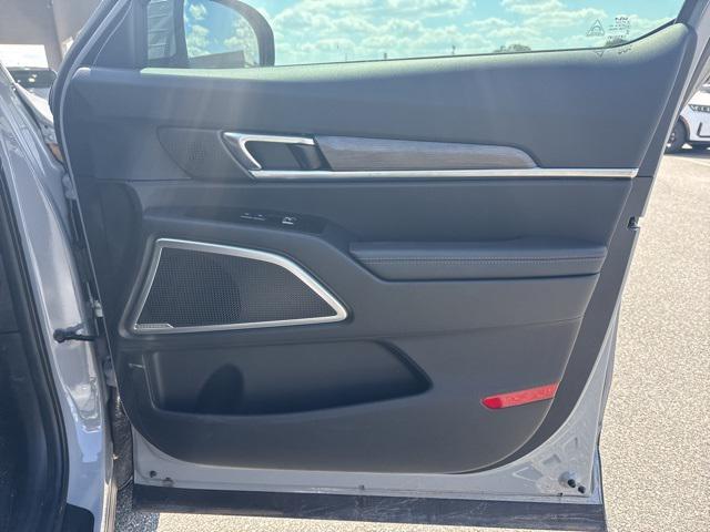 Photo of 2025 Wolf Gray Kia Telluride