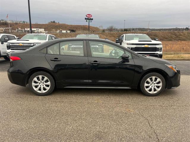 Photo of 2022 Black Sand Toyota Corolla