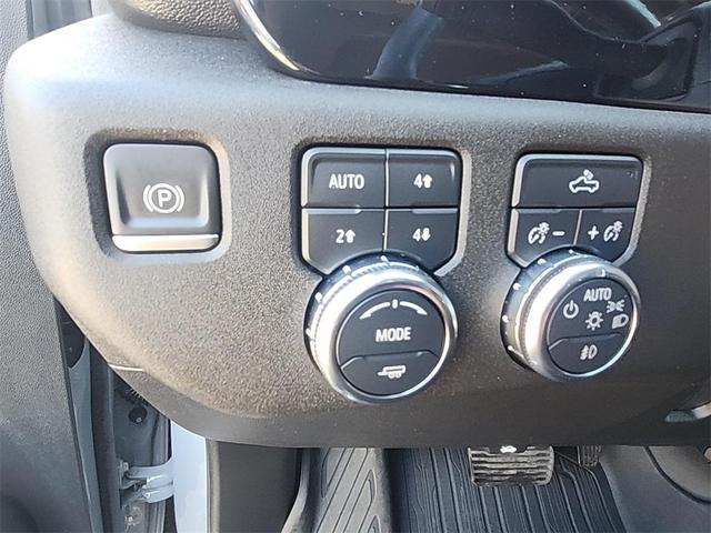 Photo of 2024 GRAY GMC Sierra 1500