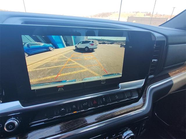 Photo of 2024 GRAY GMC Sierra 1500