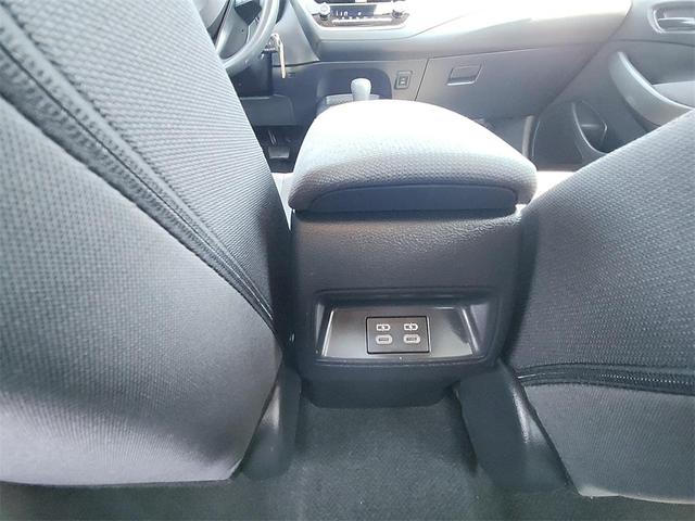 Photo of 2024 Classic Silver Metallic Toyota Corolla