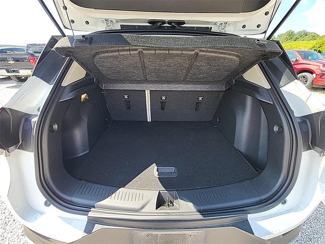 Photo of 2024 Summit White Buick Encore GX
