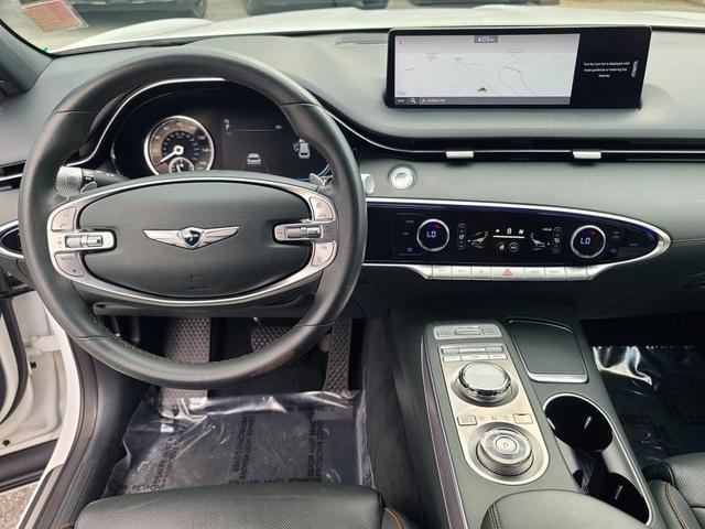 Photo of 2022 Uyuni White Genesis GV70