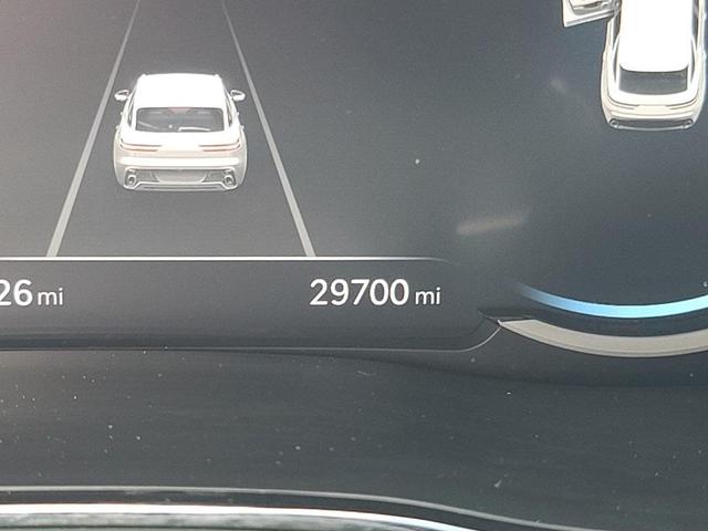 Photo of 2022 Uyuni White Genesis GV70