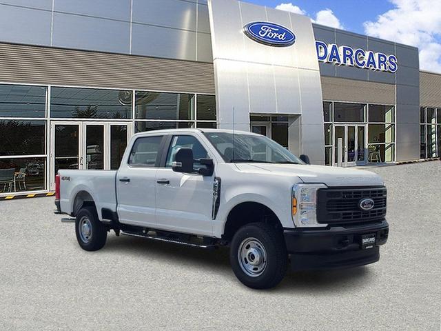 Photo of 2025 Oxford White Ford F-250