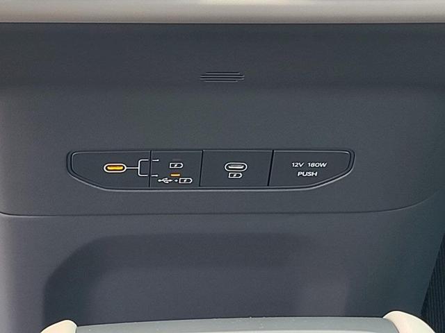 Photo of 2026 Desert Wind Kia EV9
