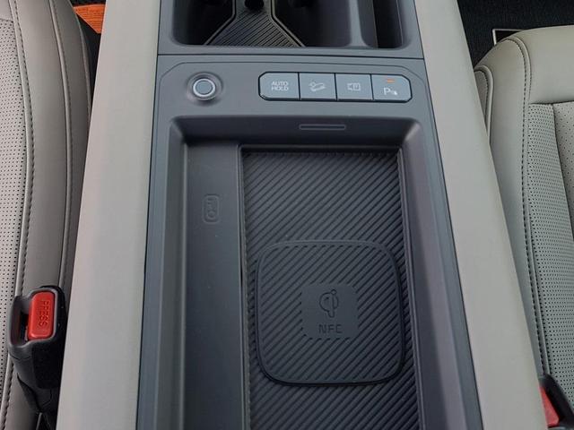 Photo of 2026 Desert Wind Kia EV9