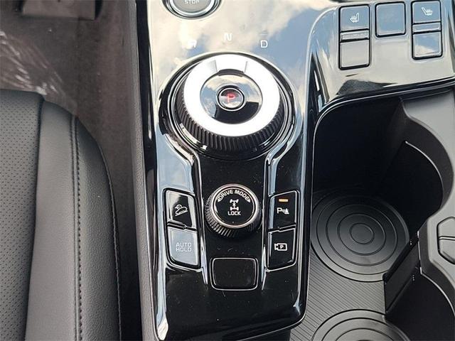 Photo of 2025 Gravity Gray Kia Sportage Hybrid