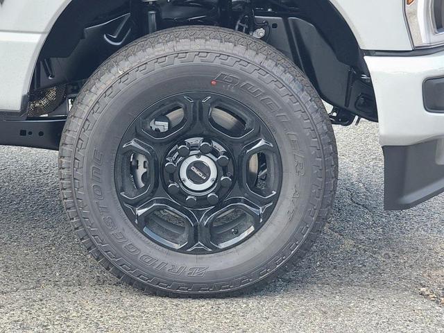 Photo of 2025 Avalanche Ford F-250