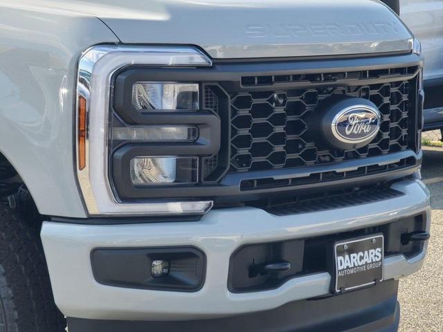Photo of 2025 Avalanche Ford F-250