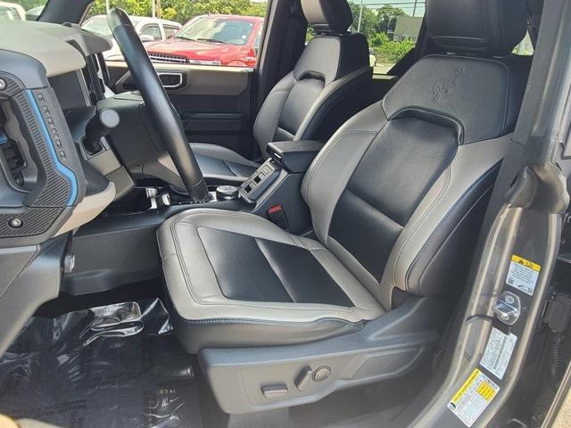 Photo of 2024 Carbonized Gray Metallic Ford Bronco