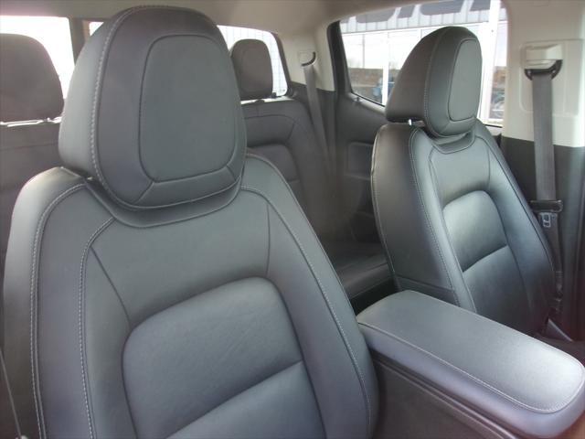 Photo of 2022 Bright Blue Metallic Chevrolet Colorado