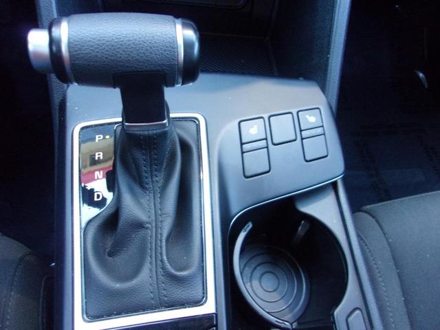 Photo of 2023 Steel Gray Kia Sportage