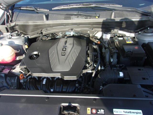 Photo of 2023 Steel Gray Kia Sportage
