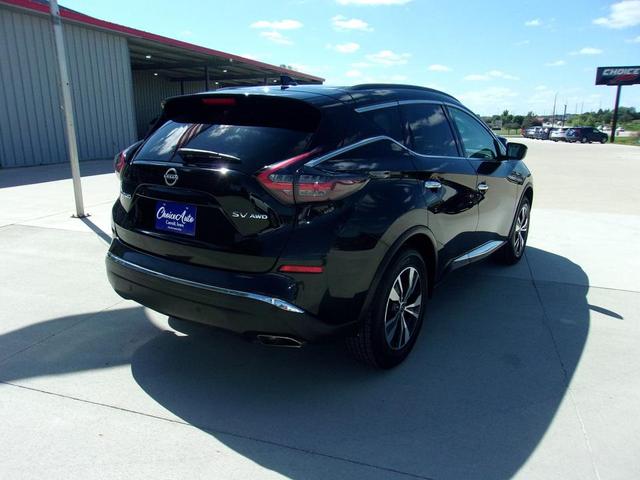 Photo of 2023 Super Black Nissan Murano