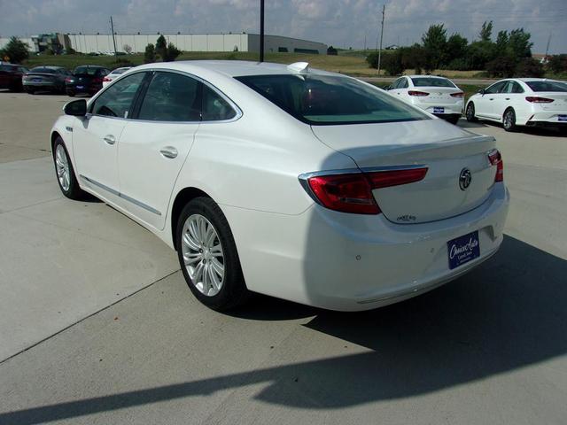 Photo of 2019 White Frost Tricoat Buick LaCrosse