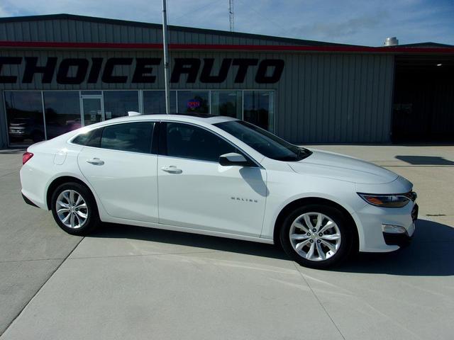 Photo of 2024 Summit White Chevrolet Malibu