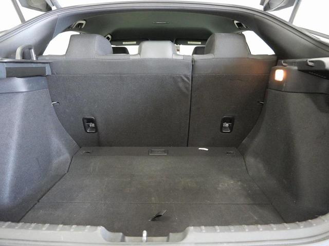 Photo of 2024 Platinum White Pearl Honda Civic