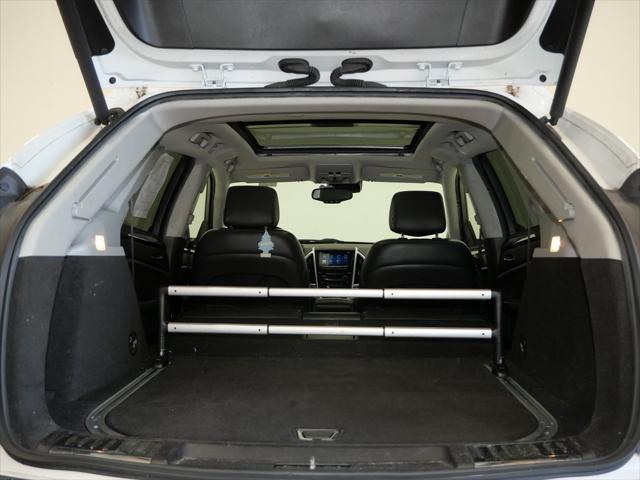 Photo of 2016 Platinum Ice Tricoat Cadillac SRX