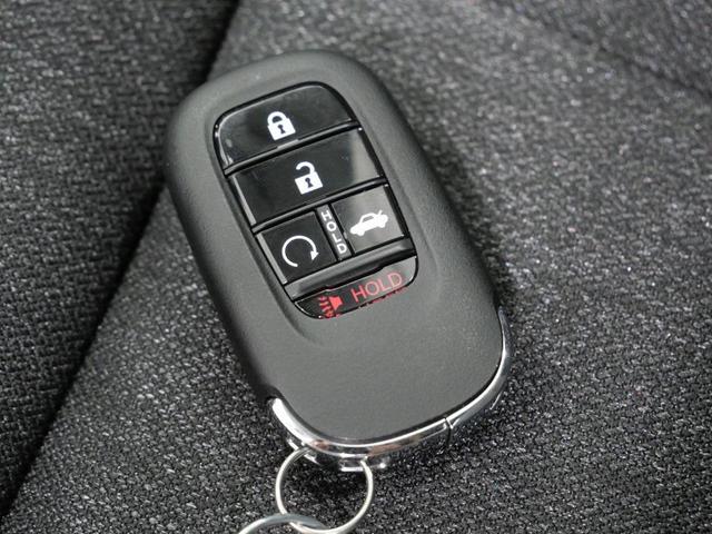 Photo of 2026 Blue Honda CR-V Hybrid