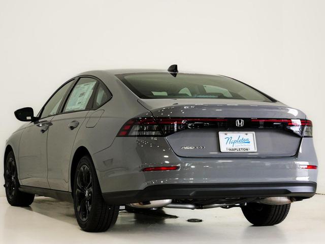 Photo of 2026 Blue Honda CR-V Hybrid