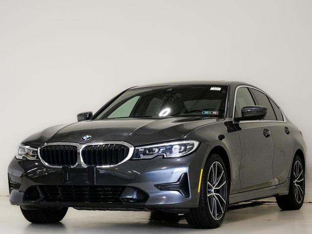 Photo of 2022 Mineral Grey Metallic BMW 330