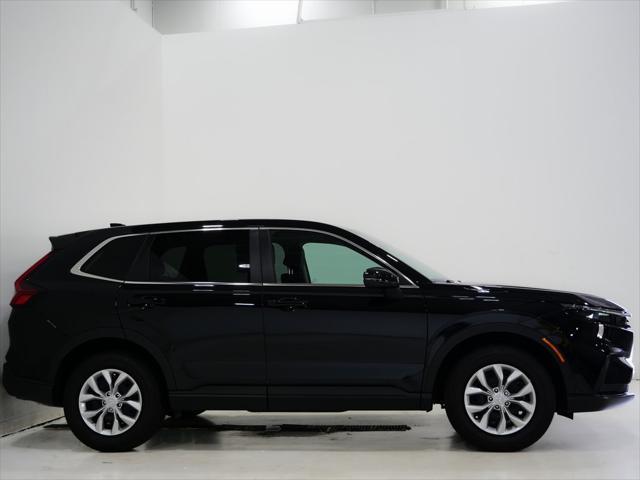 Photo of 2025 Crystal Black Pearl Honda CR-V