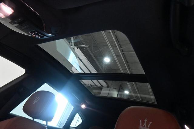 Photo of 2017 Rosso Rubino Mica Maserati Levante