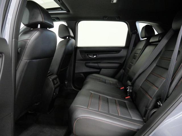 Photo of 2024 Urban Gray Pearl Honda CR-V Hybrid