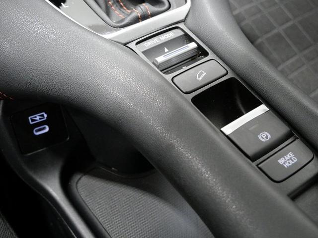 Photo of 2024 Green Honda HR-V