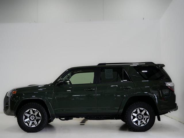 Photo of 2022 Army Green Toyota 4Runner
