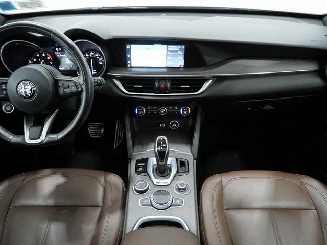 Photo of 2022 Vulcano Black Metallic Alfa Romeo Stelvio