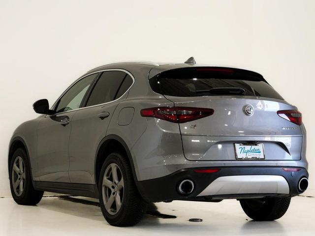 Photo of 2021 Stromboli Gray Metallic Alfa Romeo Stelvio
