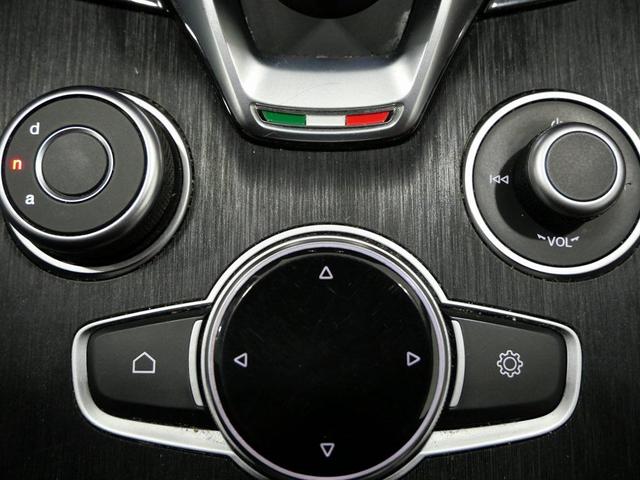 Photo of 2021 Stromboli Gray Metallic Alfa Romeo Stelvio