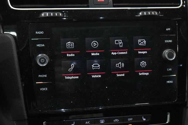 Photo of 2019 Deep Black Pearl Volkswagen Golf GTI