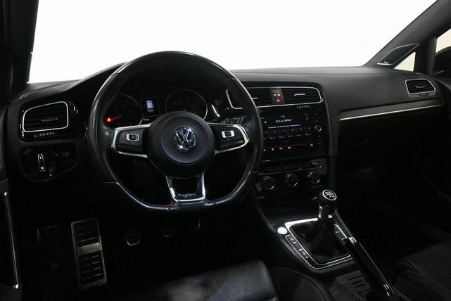 Photo of 2019 Deep Black Pearl Volkswagen Golf GTI