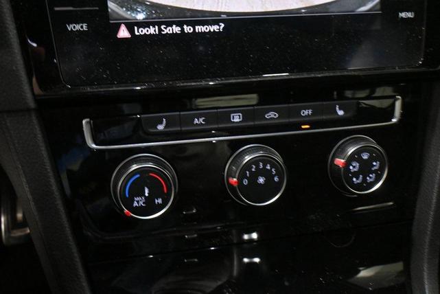Photo of 2019 Deep Black Pearl Volkswagen Golf GTI