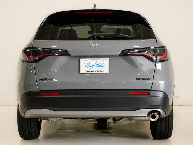 Photo of 2026 Urban Gray Pearl Honda HR-V