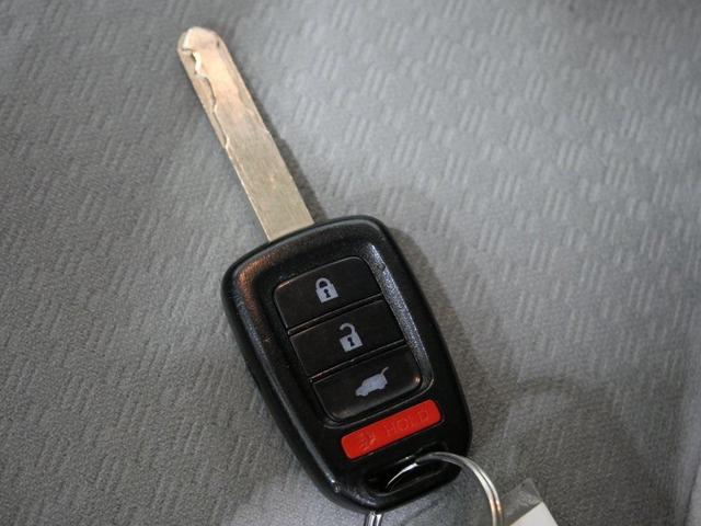 Photo of 2016 Gray Honda CR-V